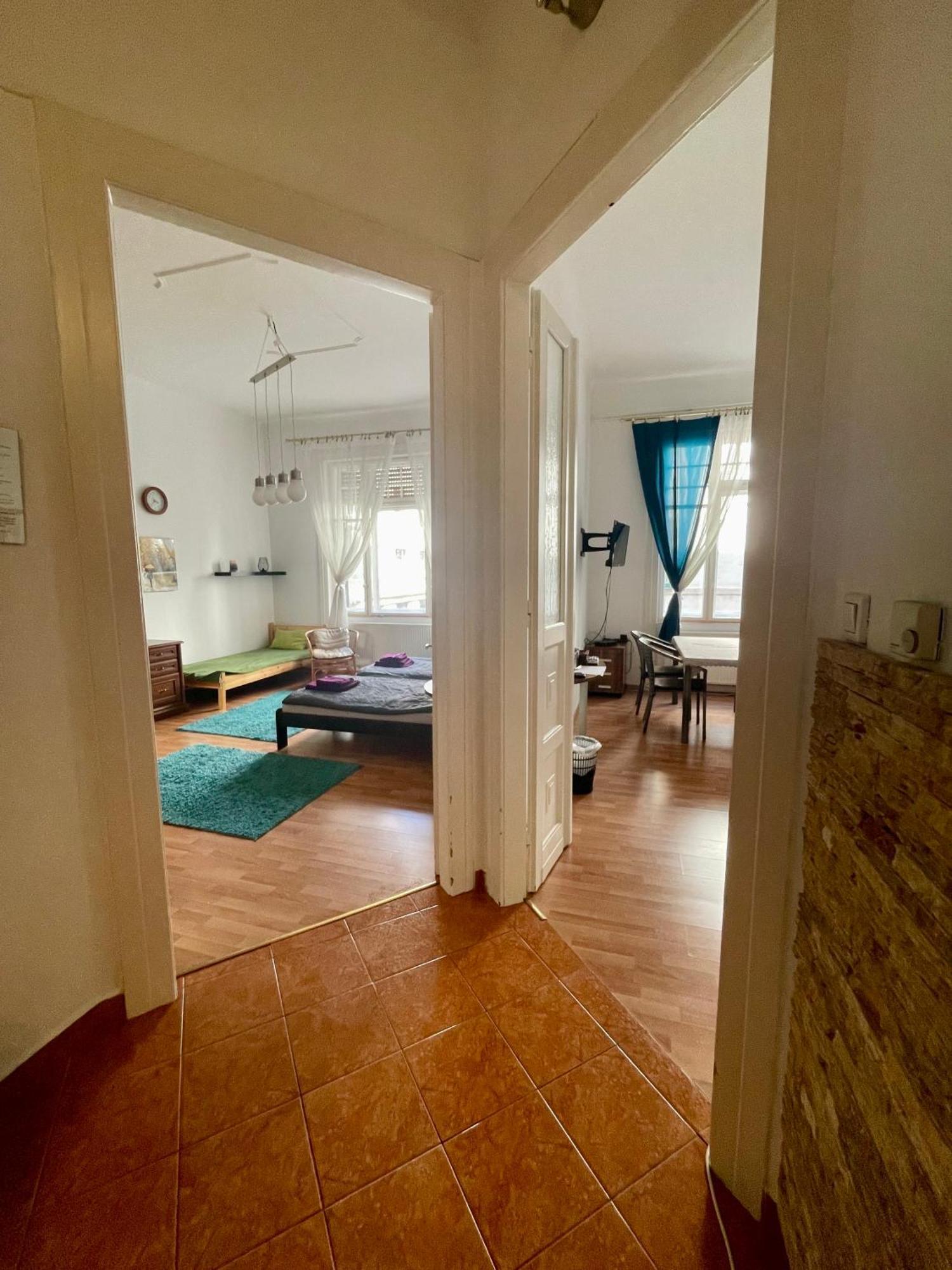 Kriszti Apartment Budapest Exterior photo